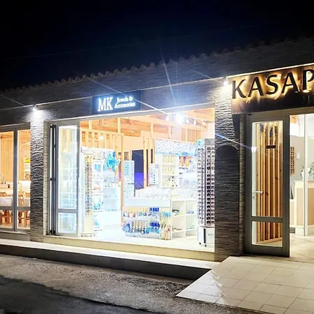 Apartahotel Kasapakis &