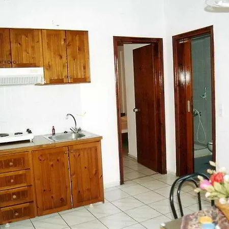 Apartahotel Kasapakis & 3*